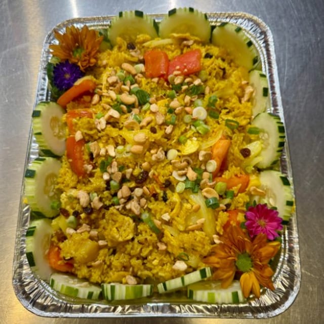 Pineapple Fried Rice (Large Tray).