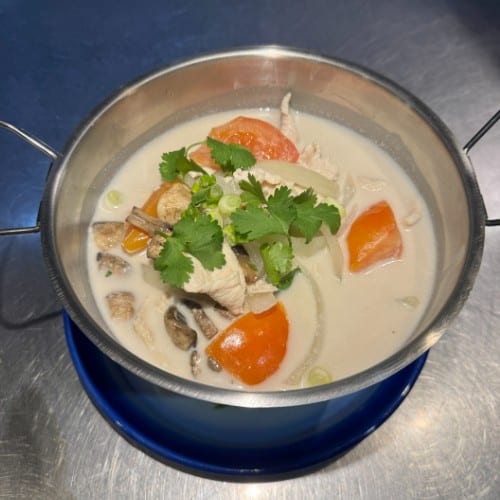 Chicken Tom Kha (24 oz).