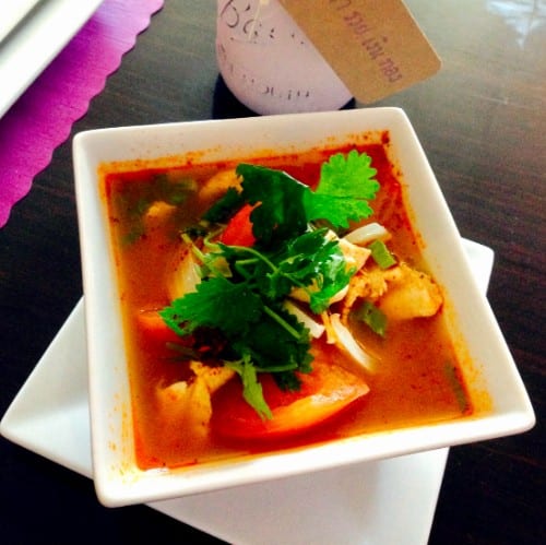 Chicken Tom Yum (24 oz).