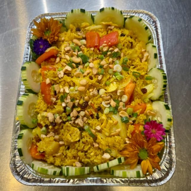 Pineapple Fried Rice (Small Tray).