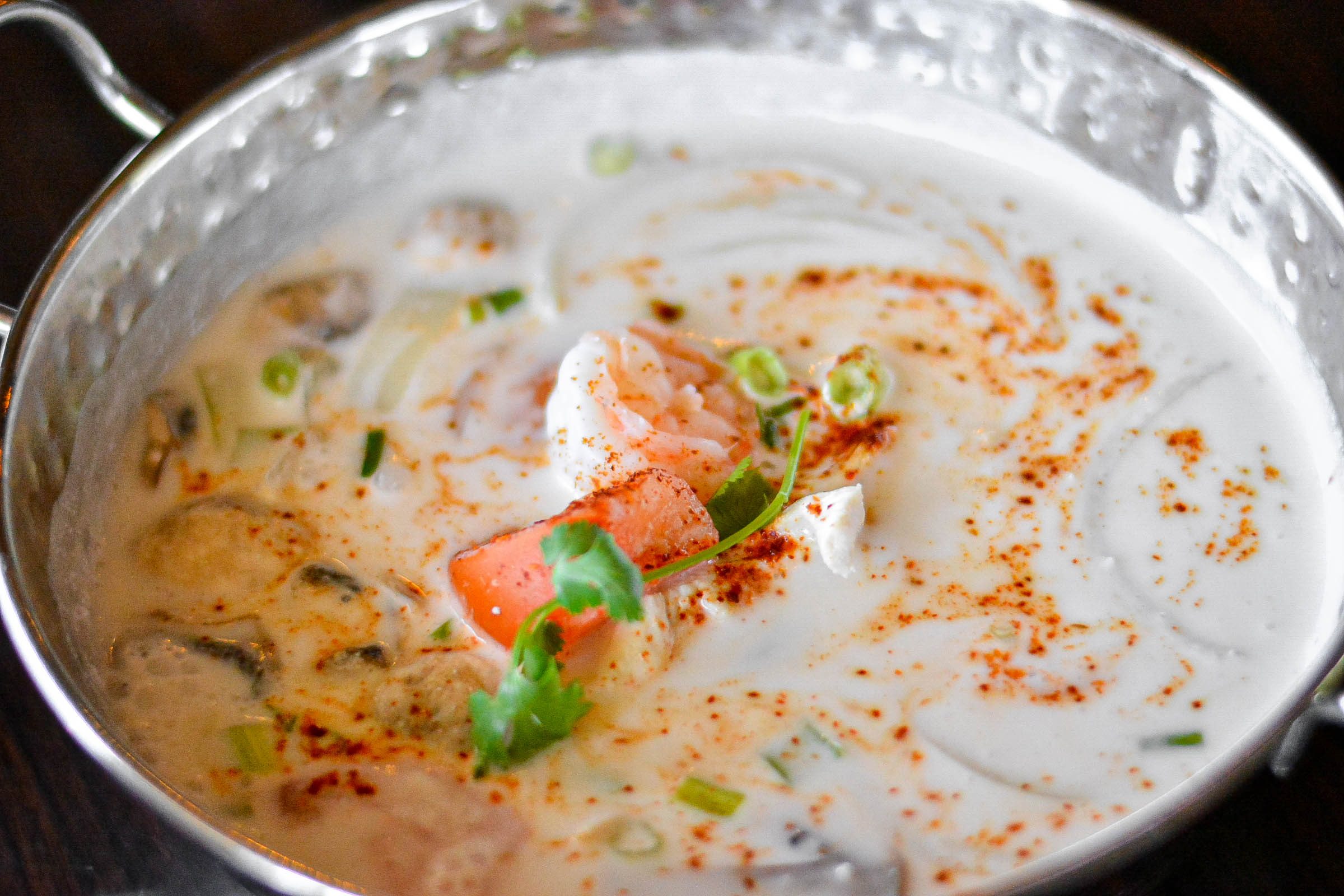 Shrimp Tom Kha (24 oz).